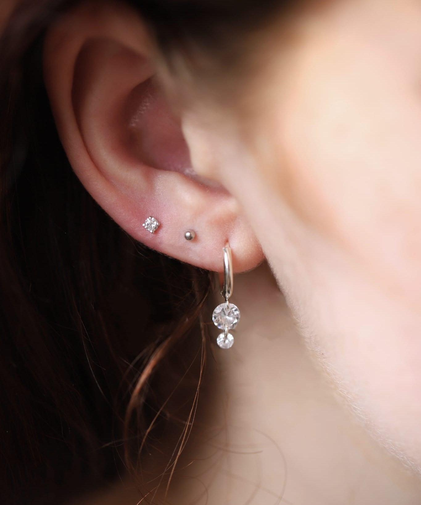 14K White Gold Classic Ball Threadless 2mm Piercing
